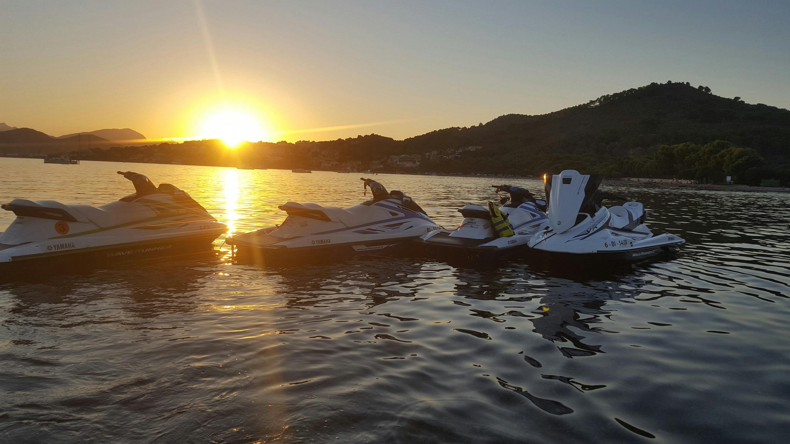Wycieczka na skuterze wodnym na Majorce o zachodzie słońca