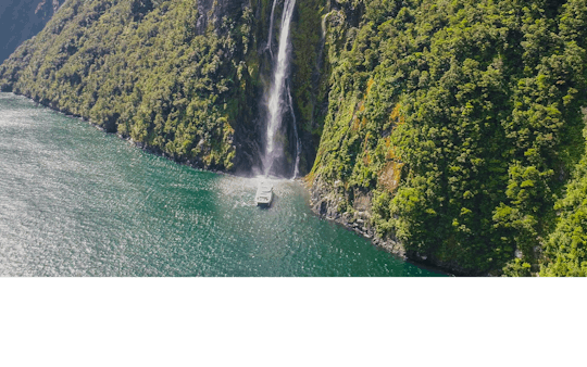 Milford Sound 2-hour cruise experience