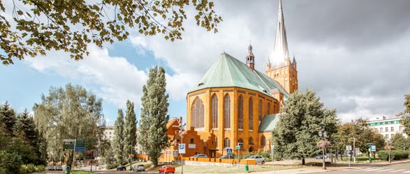 Cathedral Basilica of St James the Apostle ticket and Old Town highlights tour