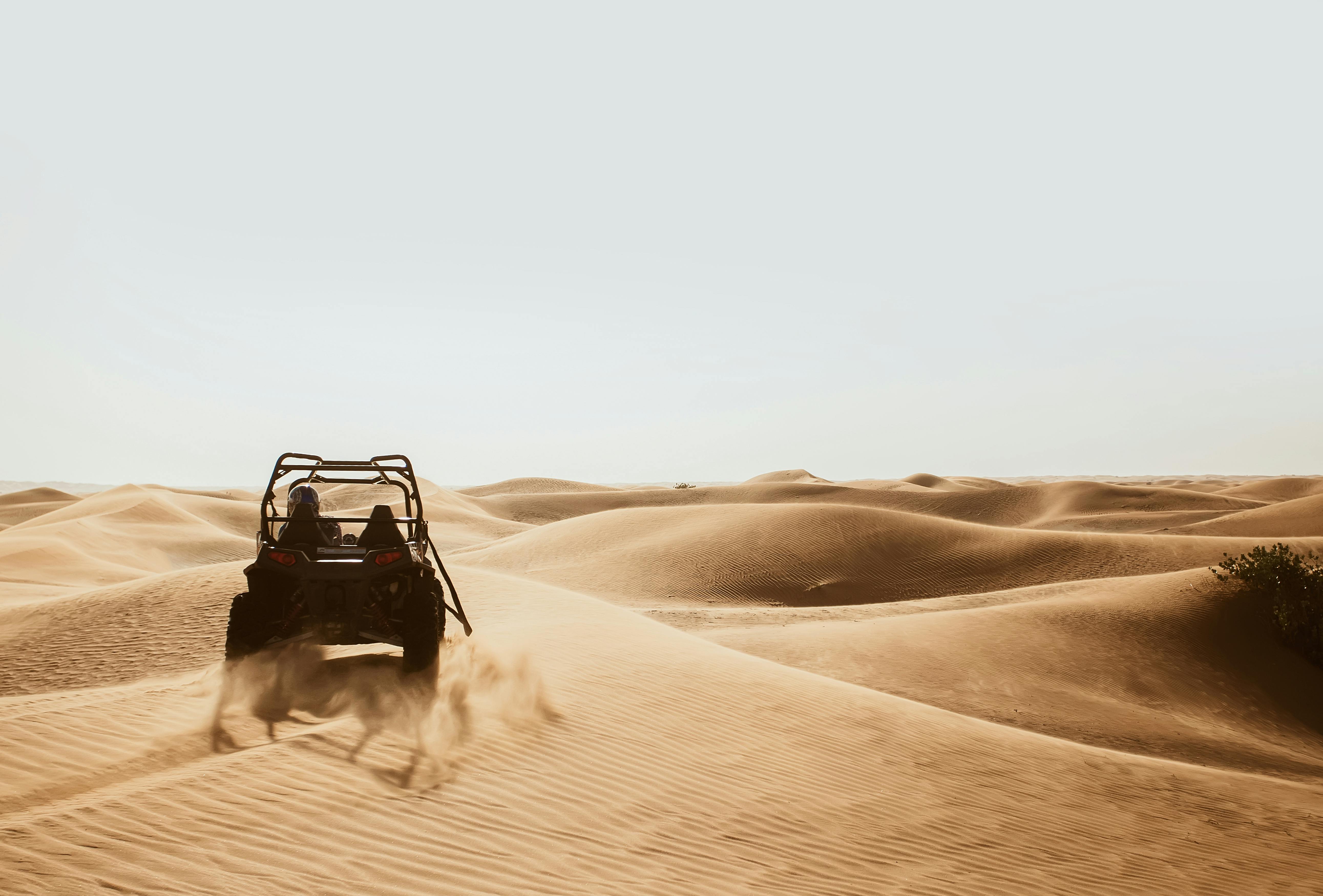 Bilhetes para o passeio de buggy nas dunas vermelhas de Dubai