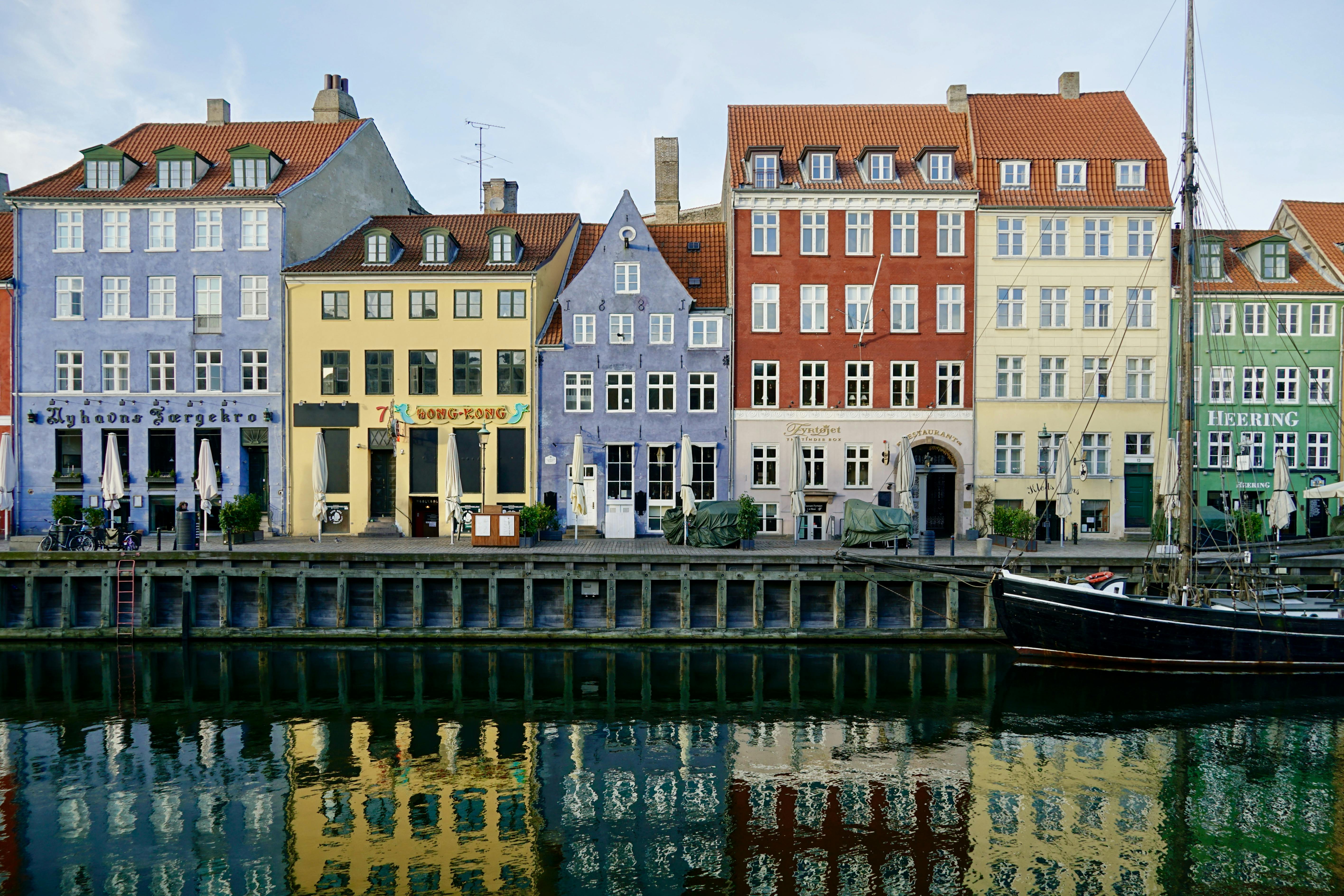 Napad w tajemniczej przygodzie w Nyhavn