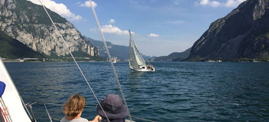 Full-day sailing experience on Lake Como Full-day sailing experience on Lake Como