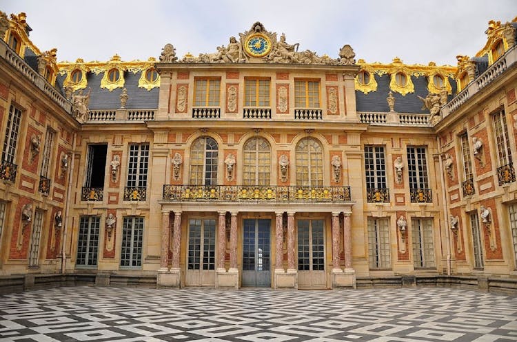 Small-group tour in Versailles Palace from Le Havre