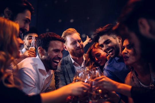 Tour premium di 4 ore di vodka e degustazione di cibo a Danzica