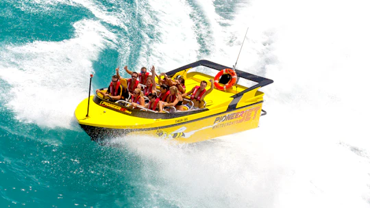 Airlie Beach ultimate Jetboat bay blast