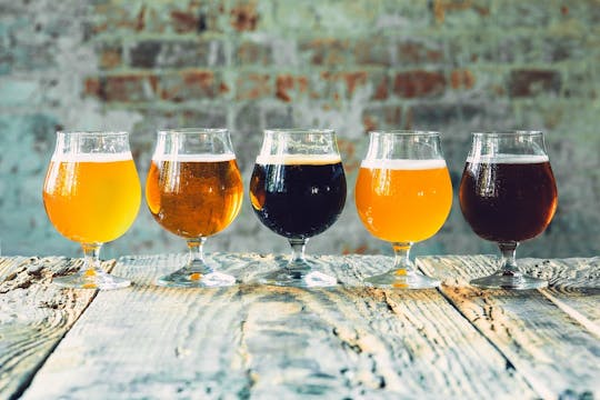Tour di degustazione di birra e cibo polacco premium a Danzica