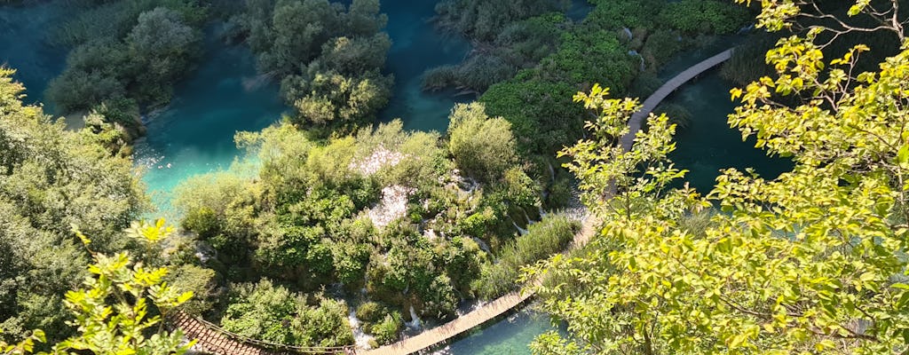 Coche privado a los lagos de Plitvice desde Sibenik