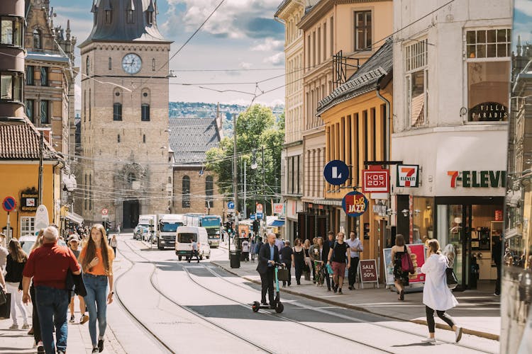 Private and personalized Oslo hidden gems tour with a local - Ditch the guidebook