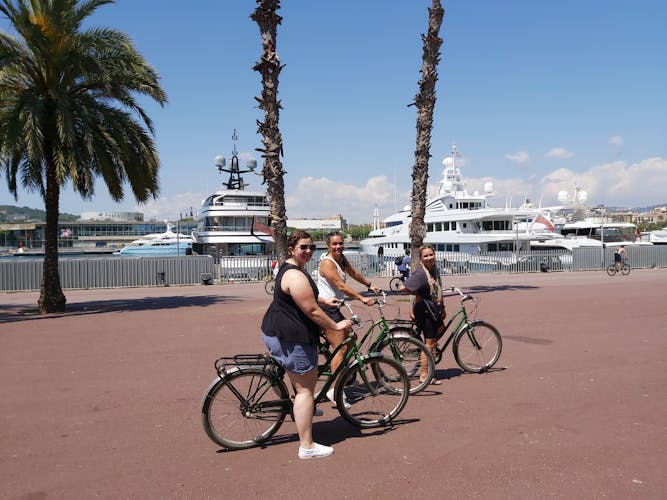 Barcelona family bike tour