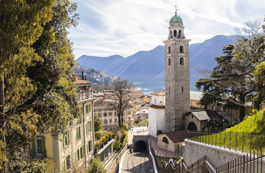 Descubra os pontos mais fotogênicos de Lugano com um local