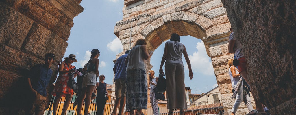 Visite semi-privée des arènes de Vérone avec entrée coupe-file