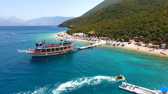 Vlore Boottocht naar de Baai van Karaburun