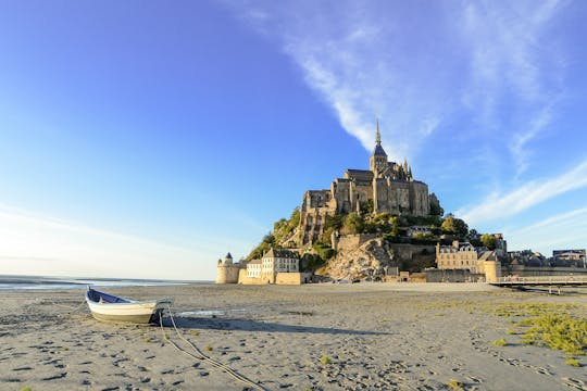 Full-day private tour of Mont Saint-Michel and Cancale from St Malo