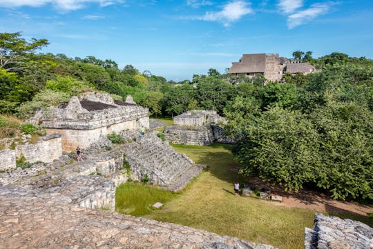 Ek' Balam & Cenote Zwemmen