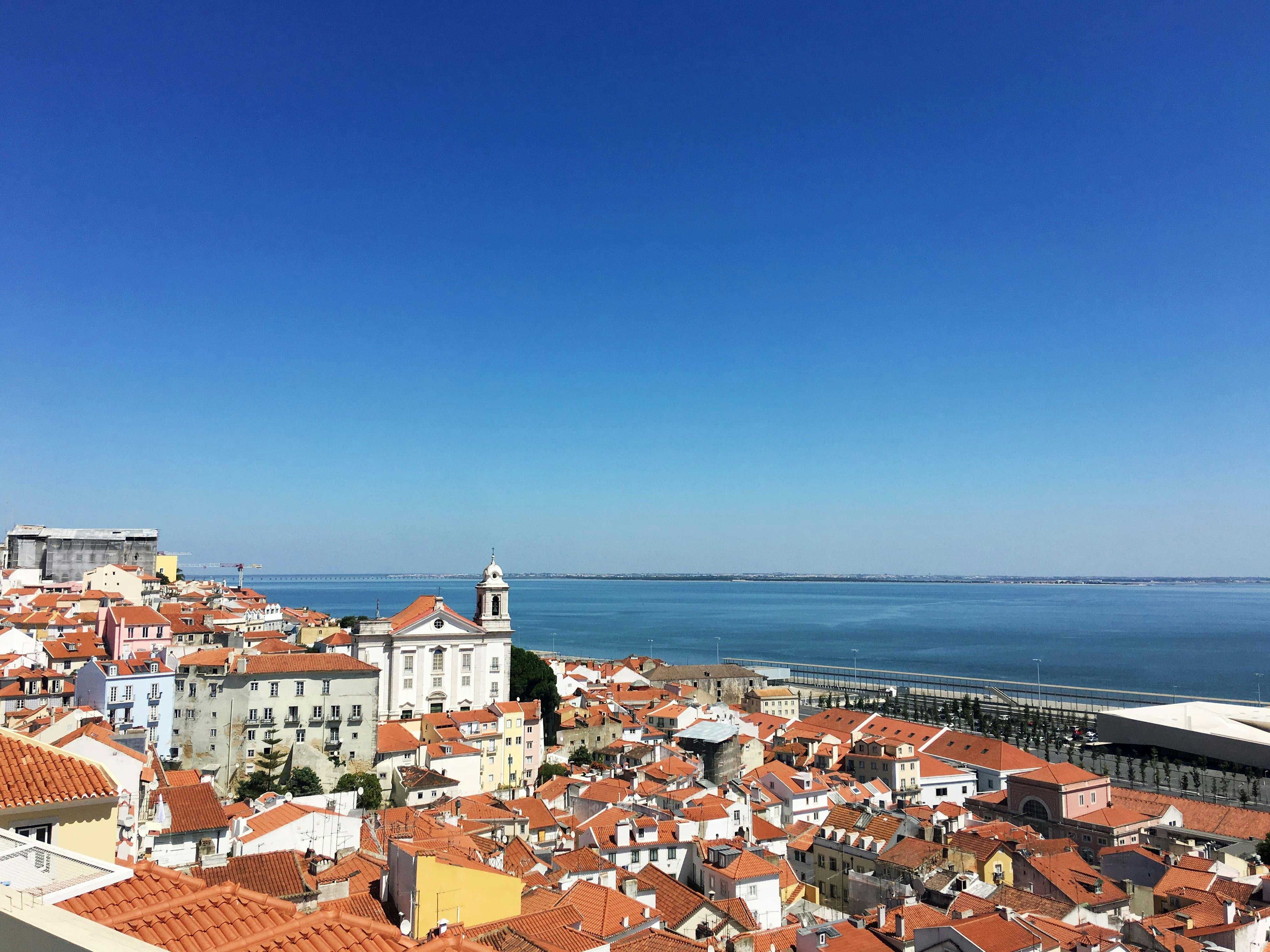 Lisbon City & Shopping Tour