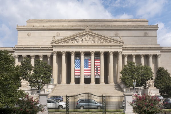 Wycieczka prywatna National Archives Museum
