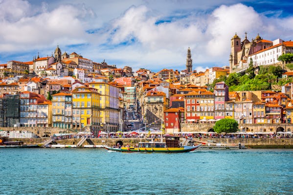 Tour a piedi gratuito dello stile di vita di Porto