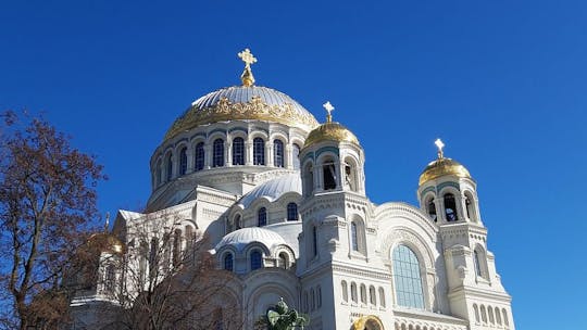 Tour a piedi con audioguida a Kronstadt