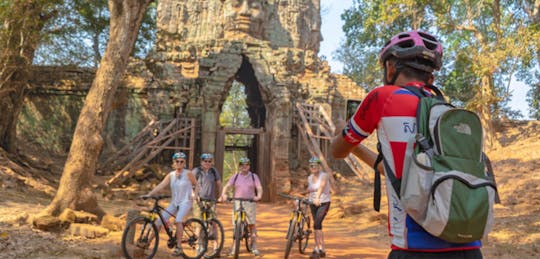 Giornata intera in bicicletta e alba ad Angkor Wat