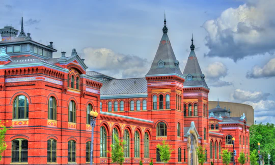 Private tour of the Smithsonian National Museum of American History