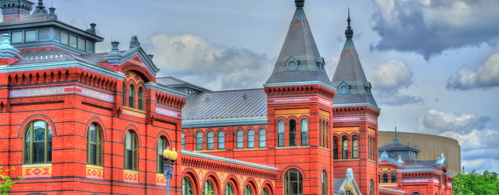 Private tour of the Smithsonian National Museum of American History