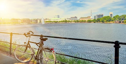 Tour privado guiado en bicicleta por el Alster de Hamburgo