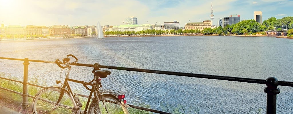 Private guided bike tour along the Alster Hamburg