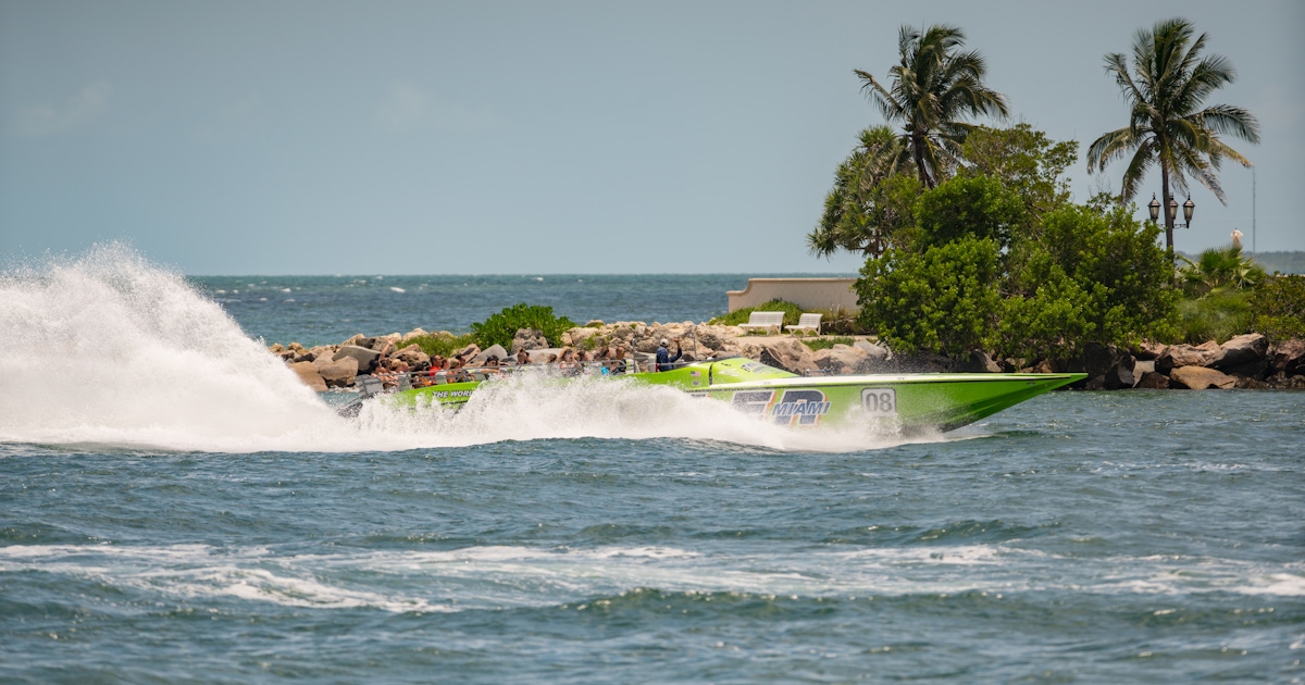 Thriller Miami Speedboats tours and tickets