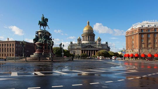 Recorrido a pie con audioguía por lo más destacado de San Petersburgo