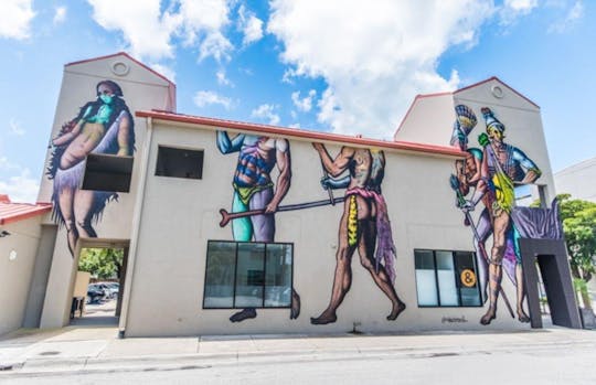 Public art tour in Sarasota