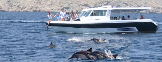 Muscat full day aquatic expedition with private local lunch