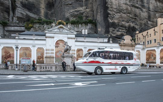 Tour della città in autobus anfibio con concerto Il meglio di Mozart e cena panoramica