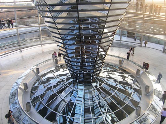 Visite du Reichstag de Berlin en allemand avec une visite à l'intérieur du bâtiment