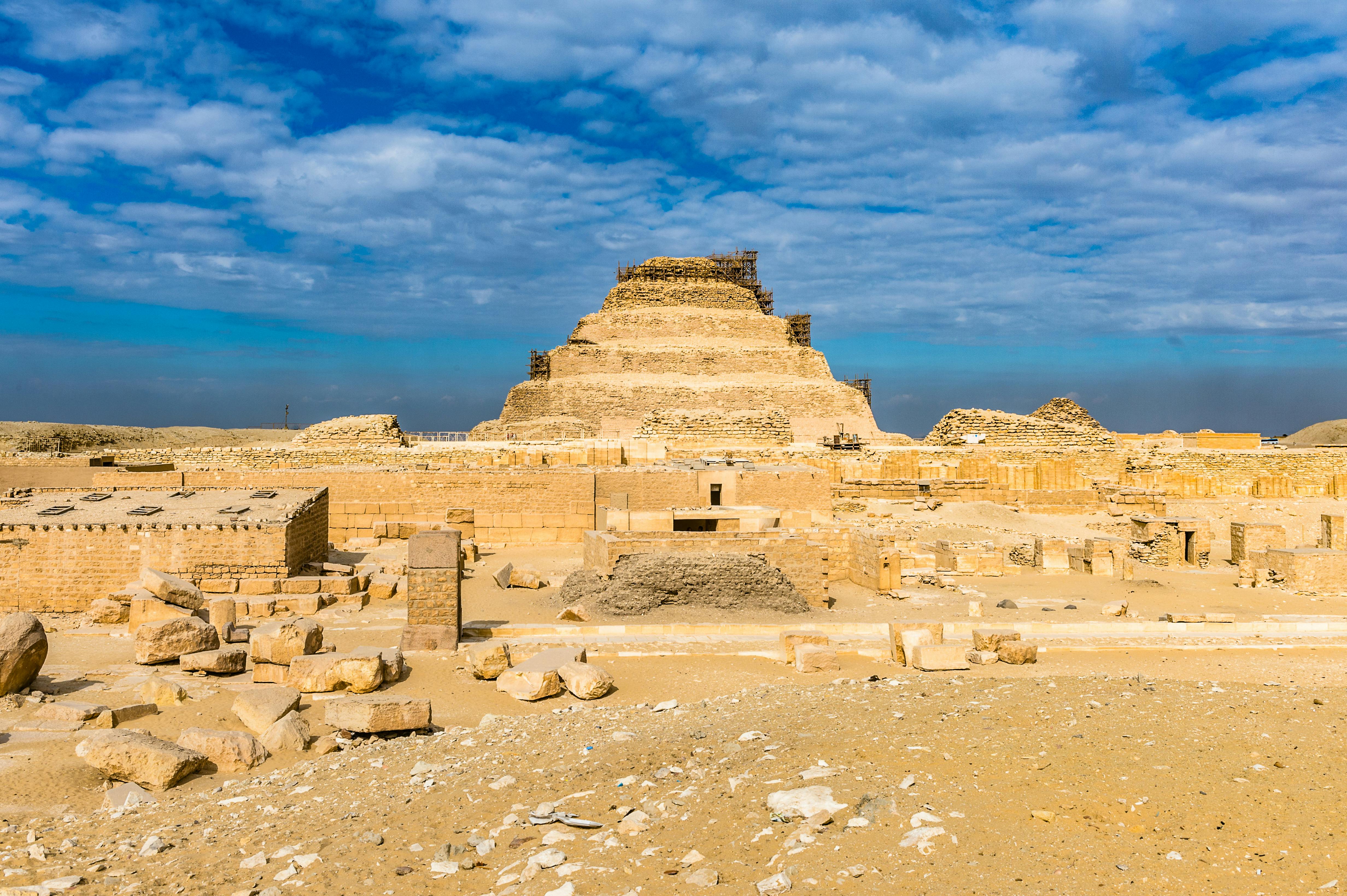 Memphis and Saqqara private tour with home cooked lunch from Cairo