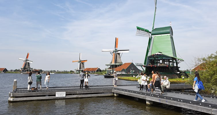 Volendam, Edam and Windmills small group tour