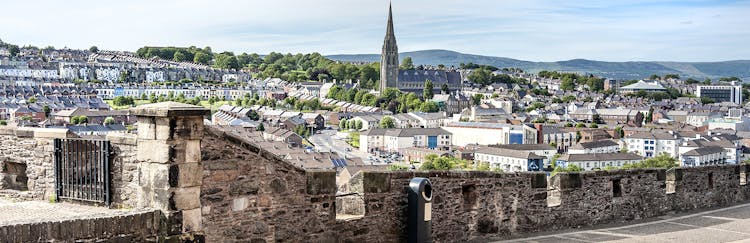 Admire the highlights of Derry or Londonderry on a self-guided audio tour
