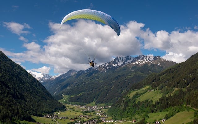 Tandem-Gleitschirmfliegen in Innsbruck