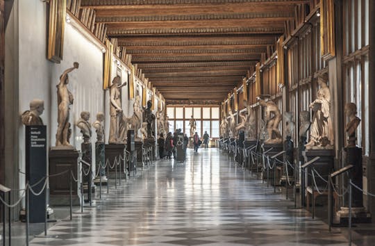 Small-group walking tour of Florence with Uffizi Gallery tickets