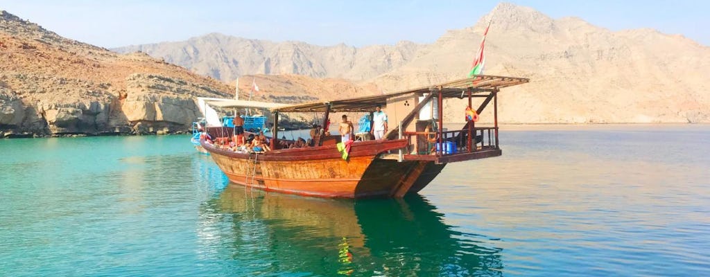 Muscat-stadstour van een hele dag met cruise bij zonsondergang