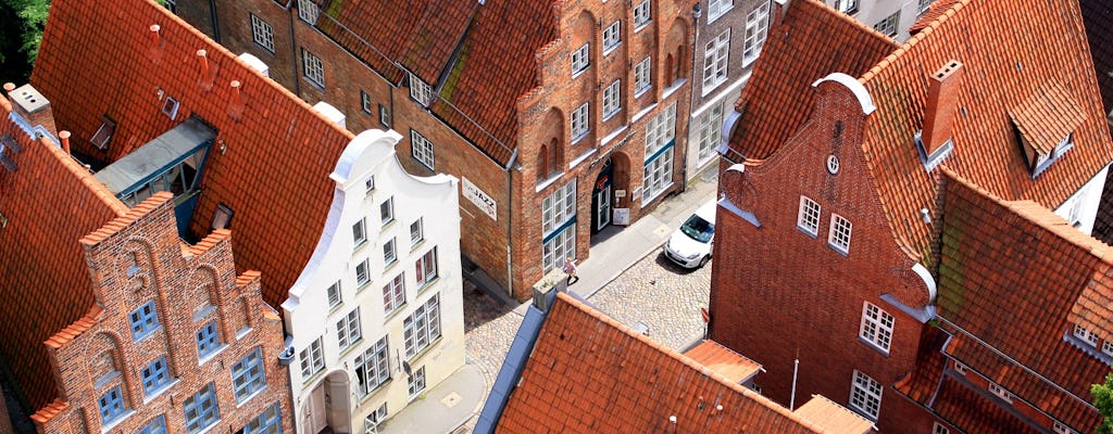 Excursão a pé privada de arquitetura hanseática em Lübeck