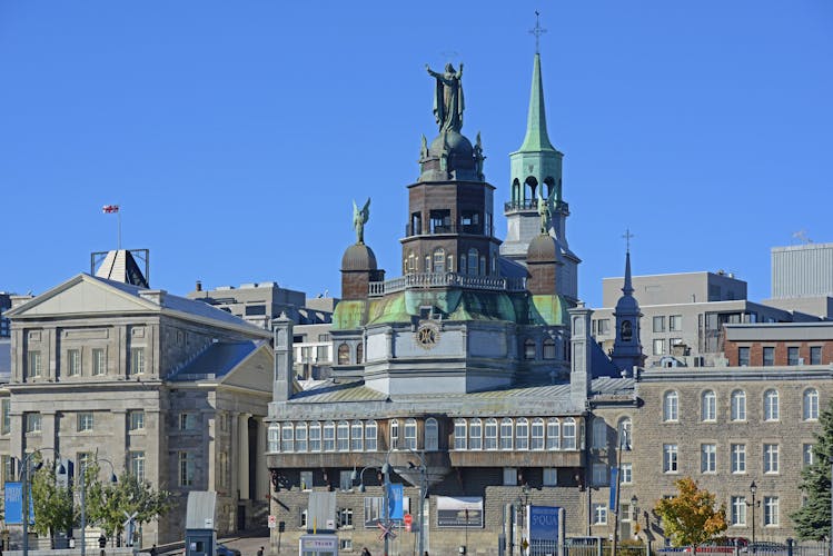 Montreal must-sees and hidden gems private walking tour