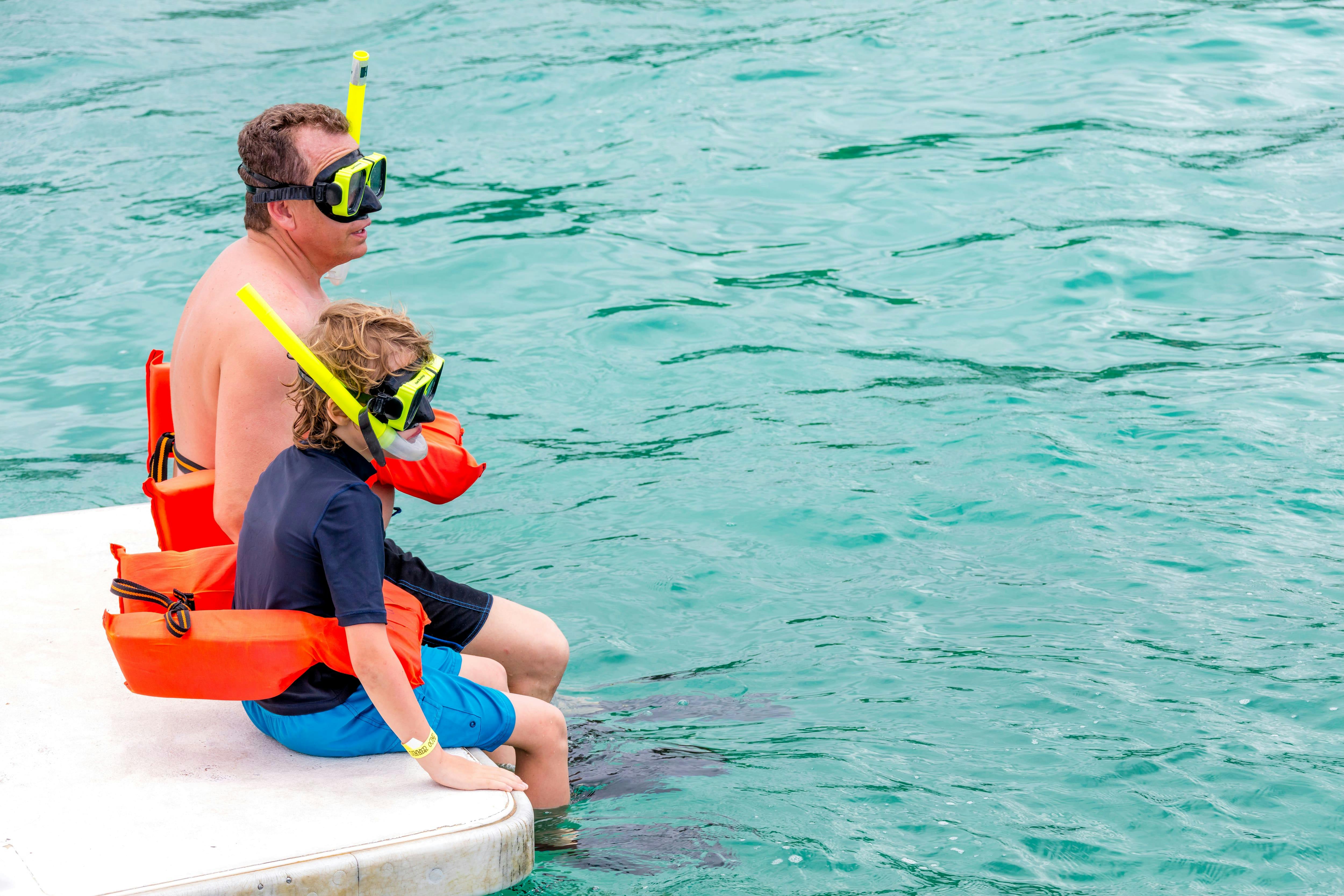 Exclusive Snorkelling Boat Menies