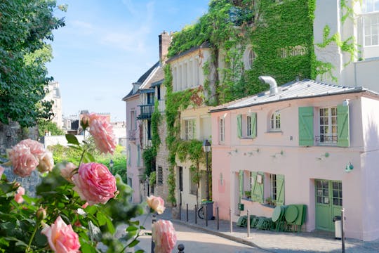 Montmartre sightseeing audio tour on mobile app