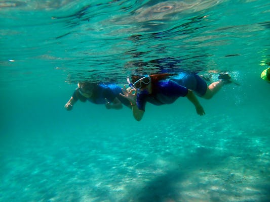 Excursión de snorkel a la isla de Tabarca desde Santa Pola