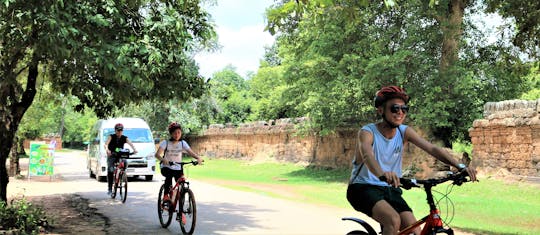 Tour privato in bici all'alba