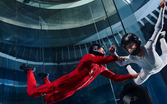 Esperienza di paracadutismo indoor iFLY a Portland