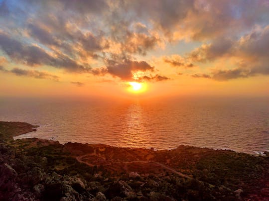 Karpathos Dörfer und Sonnenuntergang mit Abendessen