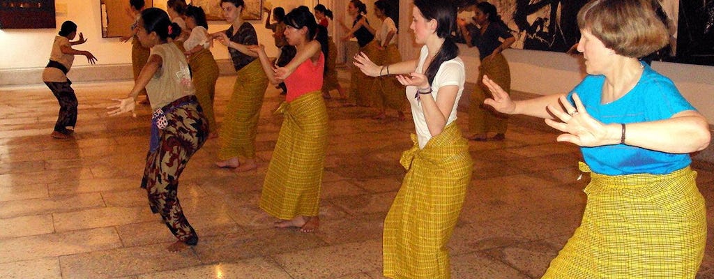 Balinese Dancing Workshop by Arma