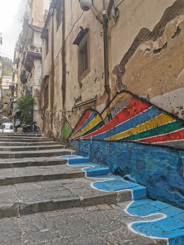Naples folklore and street art tour in the Spanish Quarters