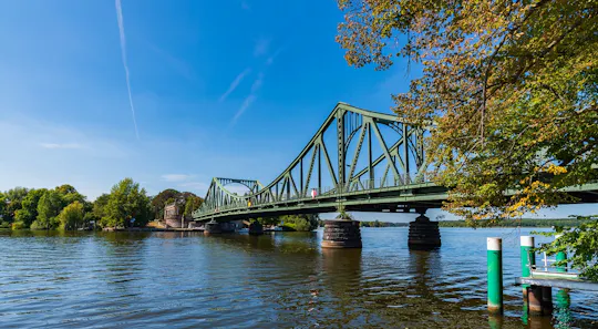 Passeio guiado de bicicleta de Potsdam a Berlim Wannsee